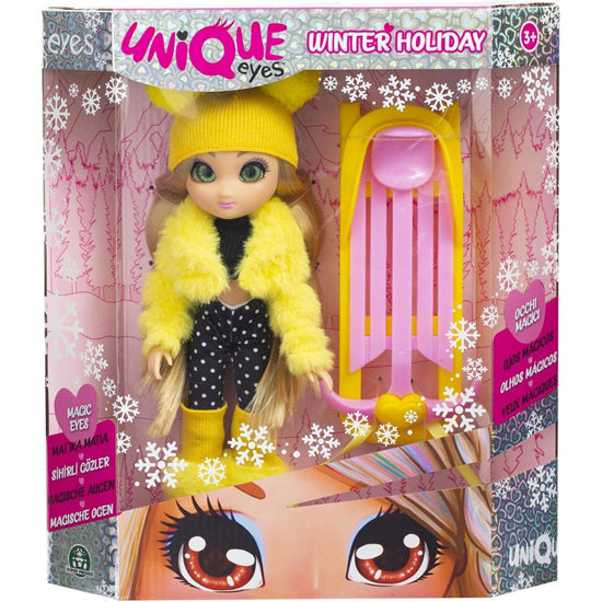 Papusa Amy Unique Eyes - vacanta de iarna
