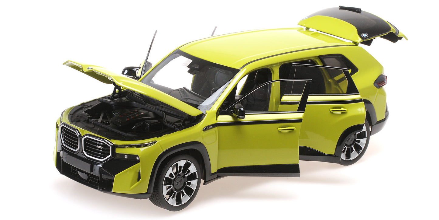 BMW XM 2023 galben - 1/18 Minichamps