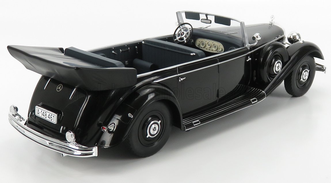 Mercedes-Benz 770 (W150) Cabriolet - 1/18 Model Car Group