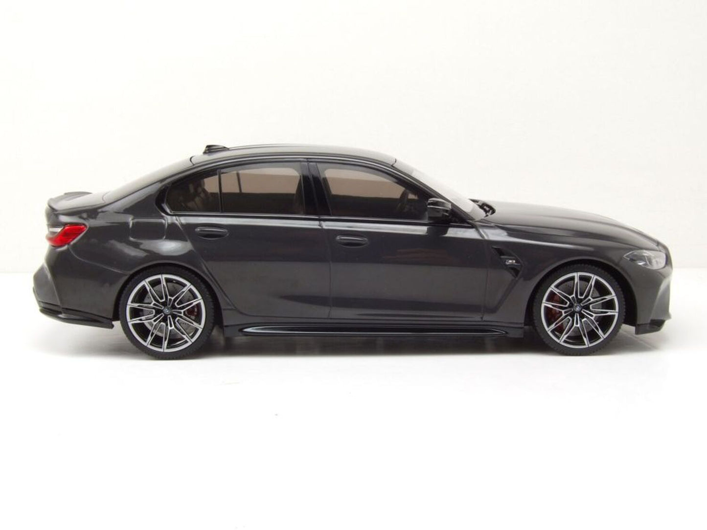 BMW M3 2020 gri metalic 1/504pcs - 1/18 Minichamps