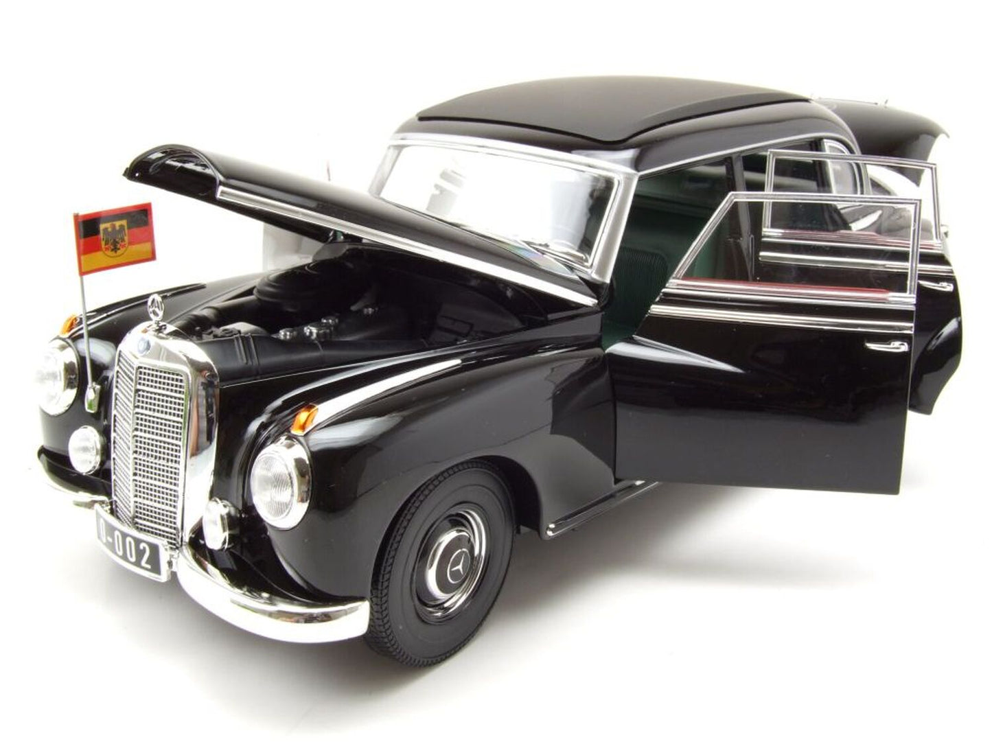 Mercedes-Benz 300 1955 Konrad Adenauer - 1/18 Norev