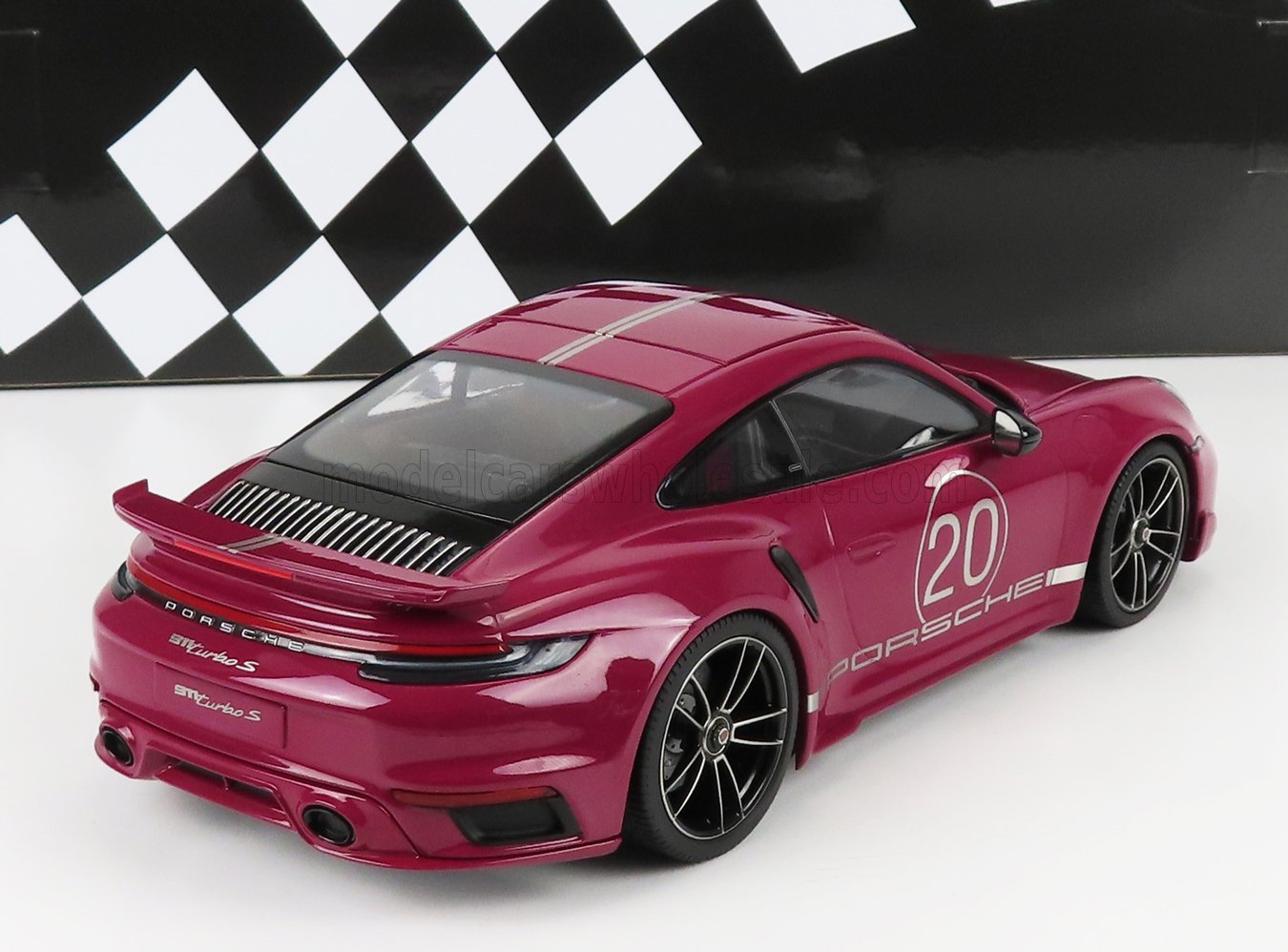 Porsche 911 Turbo S cu pachet sport 2021 1/504 pcs - 1/18 Minichamps