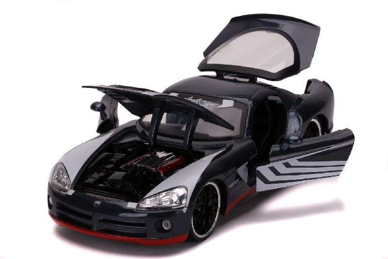 Dodge Viper cu figurina metalica Venom - 1/24 JADA