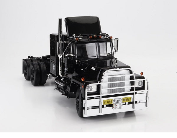 Mack RL 700L Truck year 1974 negru - 1:18 Road Kings