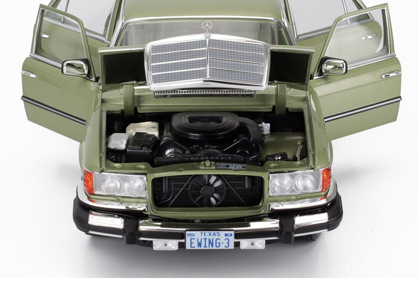 Mercedes-Benz 450 SEL US-Version 1979 silvergreen metallic - 1/18 Norev