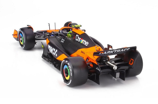 Formula 1 McLaren MCL38 #4 Lando Norris Miami Grand Prix 2024 cu vitrina plexiglass - 1/24 Bburago