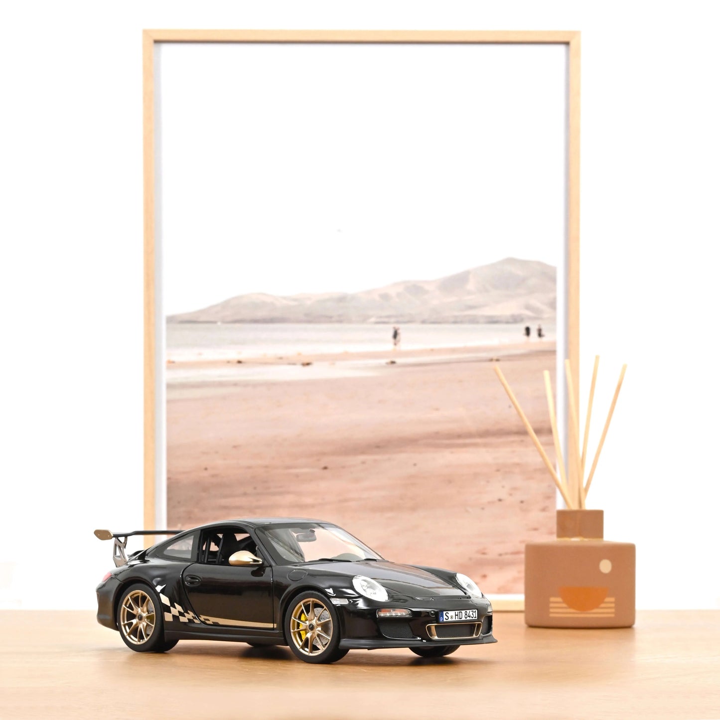 Porsche 911 GT3 RS 2009 black & gold - 1/18 Norev