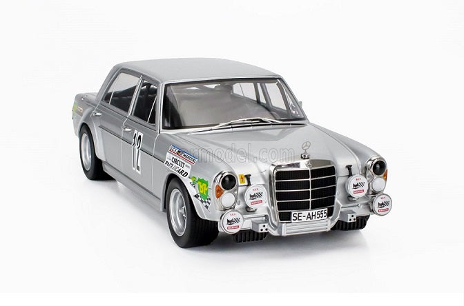 Mercedes AMG 300 SEL 6.8 #12 1971 gri - 1/18 Werk83