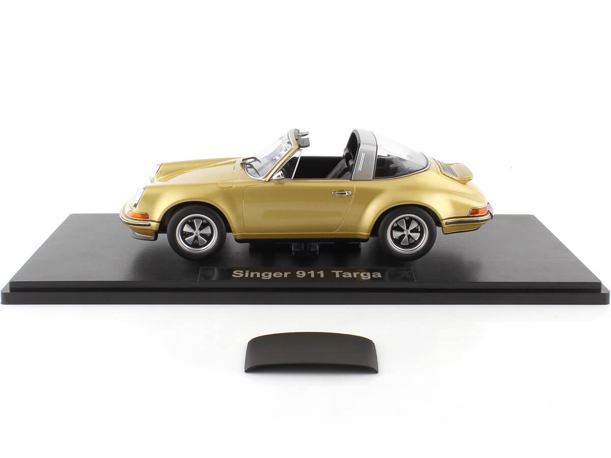 Porsche Singer 911 Targa gold - 1/18 KK-Scale