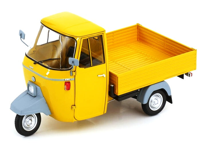 Piaggio Ape P501 year 1979 galbena cu vitrina plexiglass - 1/18 Mitica