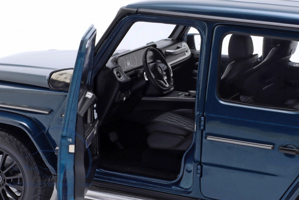 Mercedes Benz G-Class W463 2020 blue metallic - 1/18 Minichamps