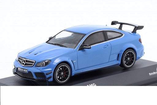 Mercedes-Benz C63 AMG Black Series bleu cu vitrina - 1/43 Solido