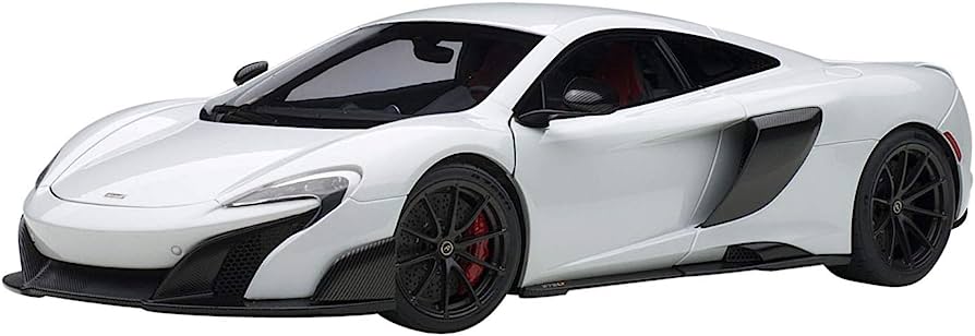 McLaren 675 LT silica white - 1/18 AUTOART