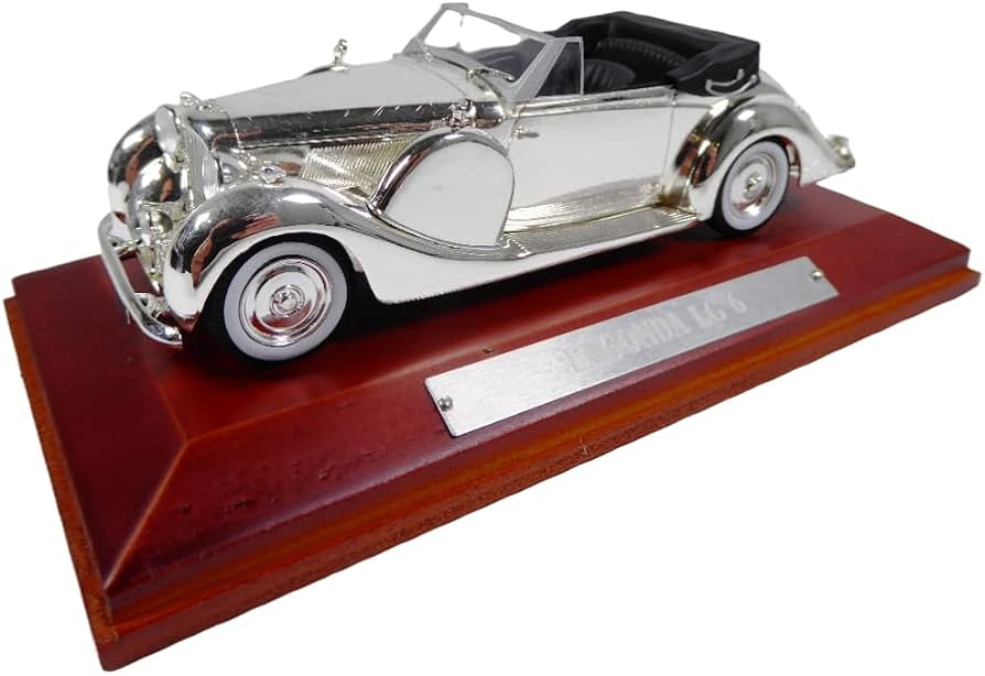 Lagonda LG 6 silver cu vitrina plexiglass (crapata) - 1/43 Atlas Collections