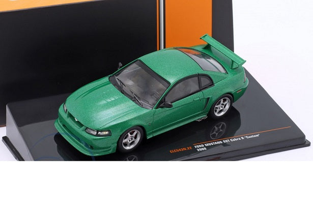 Ford Mustang SVT Cobra R "Custom" 2000 verde cu vitrina plexiglass - 1/43 Ixo Models
