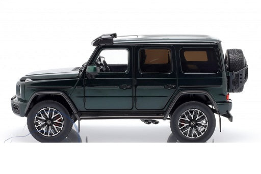 Mercedes-Benz AMG G63 (W463) 4x4 2022 emerald green metallic - 1/18 IScale