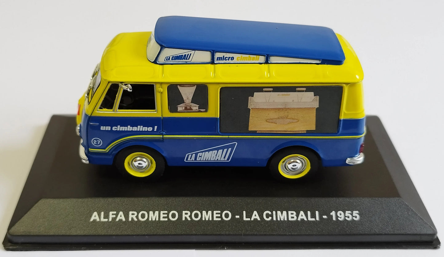 Alfa Romeo La Cimbali 1955 cu vitrina plexiglass - 1/43 Altaya