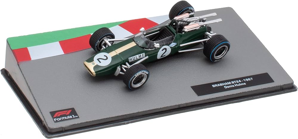 Brabham BT24 1967 Denis Hulme cu vitrina plexiglass - 1/43 Altaya