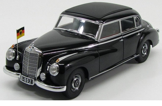 Mercedes-Benz 300 1955 Konrad Adenauer - 1/18 Norev