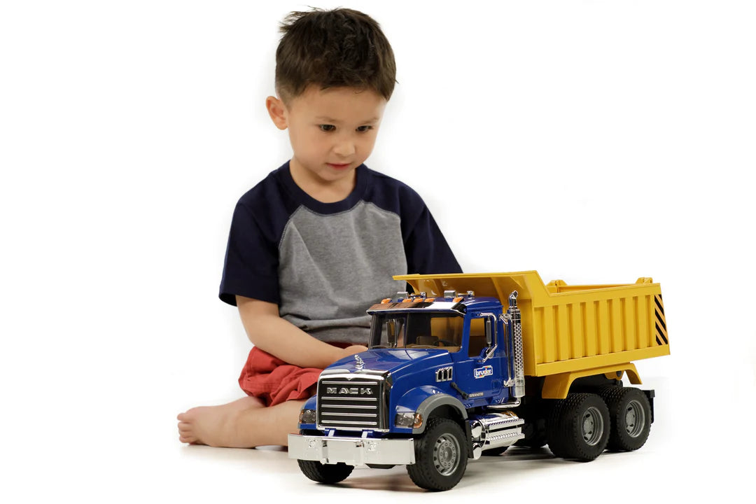 BRUDER 02815 - Camion Basculant Mack Granite