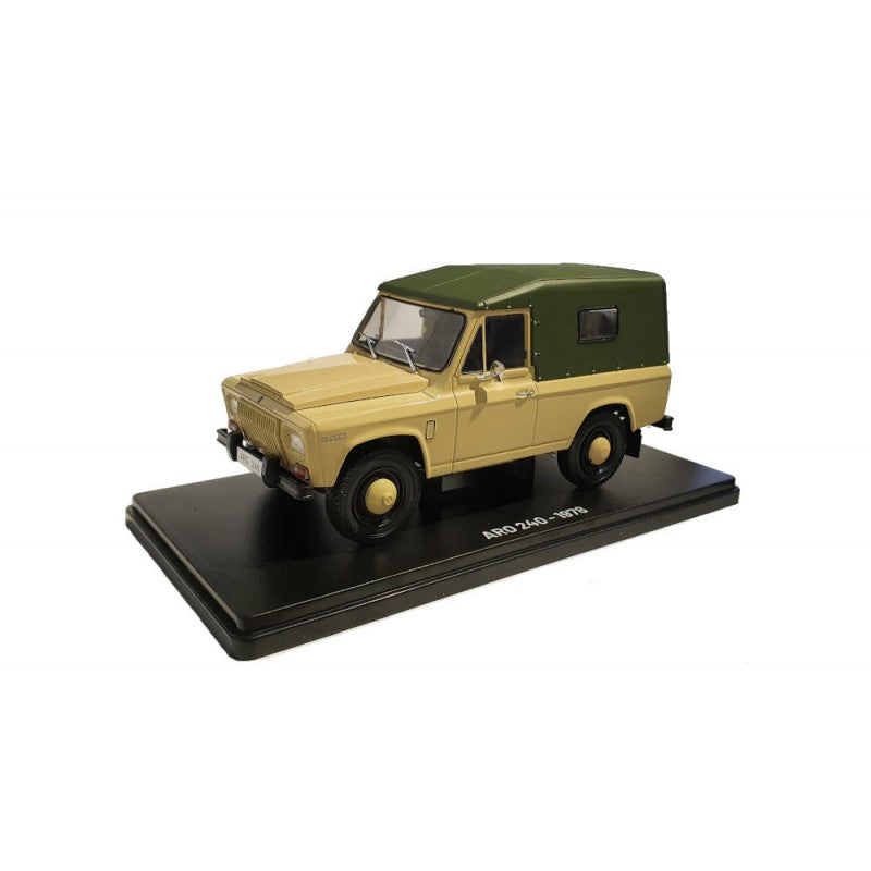 ARO 240 1978 - 1/24 Hachette