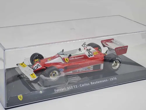 Formula 1 Ferrari 312 T2 - Carlos Reutemann 1976 #35 cu vitrina plexiglass - 1/24 Premium Collectibles
