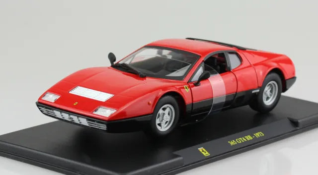 Ferrari 365 GT4 BB 1973 cu vitrina plexiglass - 1/24 Bburago