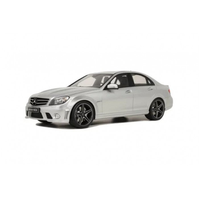 Mercedes C63 AMG sedan MKI gri - 1/18 GT Spirit