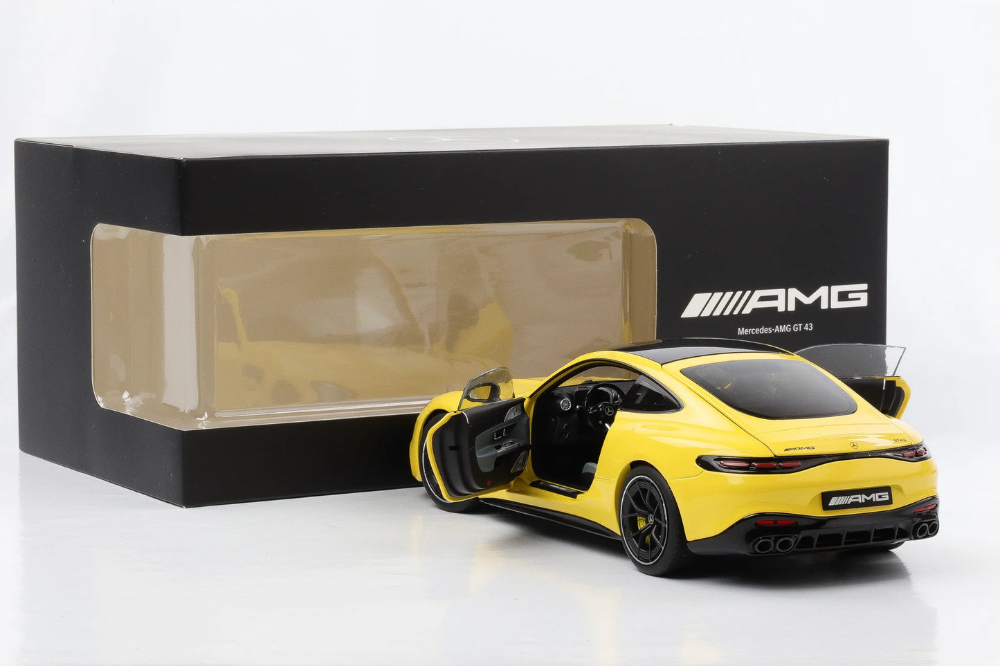 Mercedes Benz AMG GT43 galben - 1/18 NZG