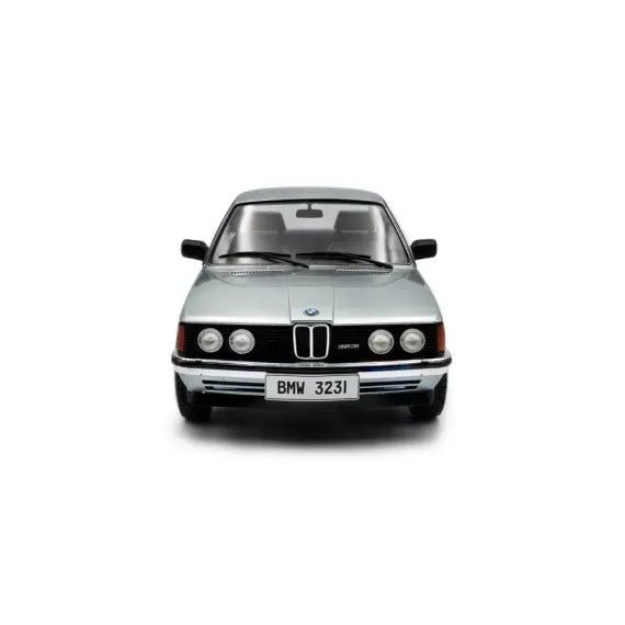 BMW 323i 1980 gri - 1/18 Solido