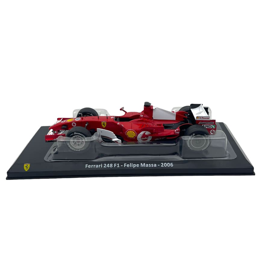 Formula 1 Ferrari 248 F1 - Felipe Massa 2006 #6 cu vitrina plexiglass - 1/24 Premium Collectibles