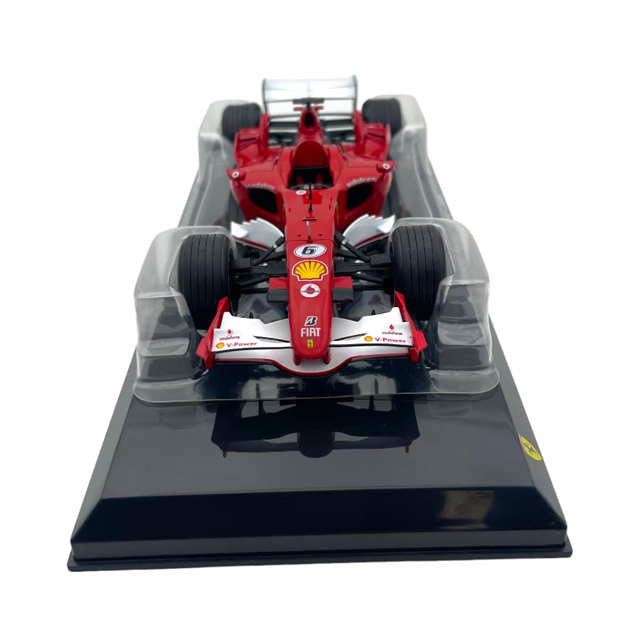 Formula 1 Ferrari 248 F1 - Felipe Massa 2006 #6 cu vitrina plexiglass - 1/24 Premium Collectibles