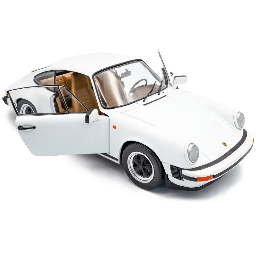 Porsche 911 3.0 SC Grandprixweiss 1974 - 1/18 Solido
