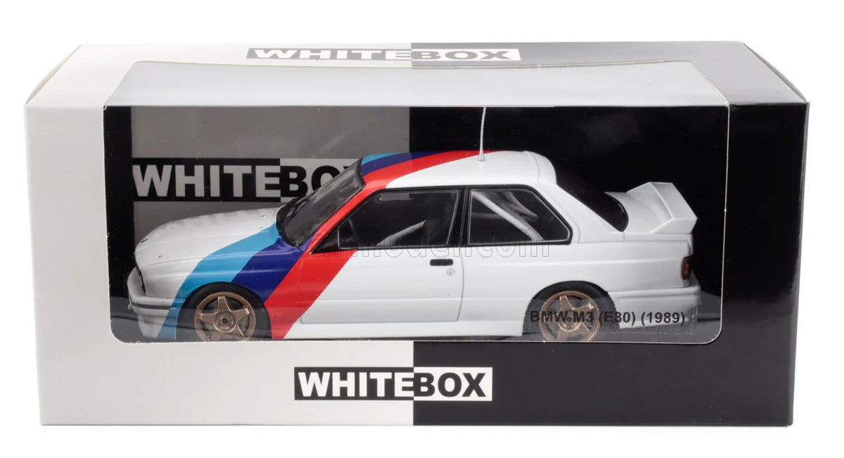BMW M3 E30 1989 - 1/24 Whitebox