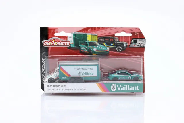 Set Masinuta Porsche Taycan Turbo S, Porsche 935 cu remorca - 1/64 Majorette