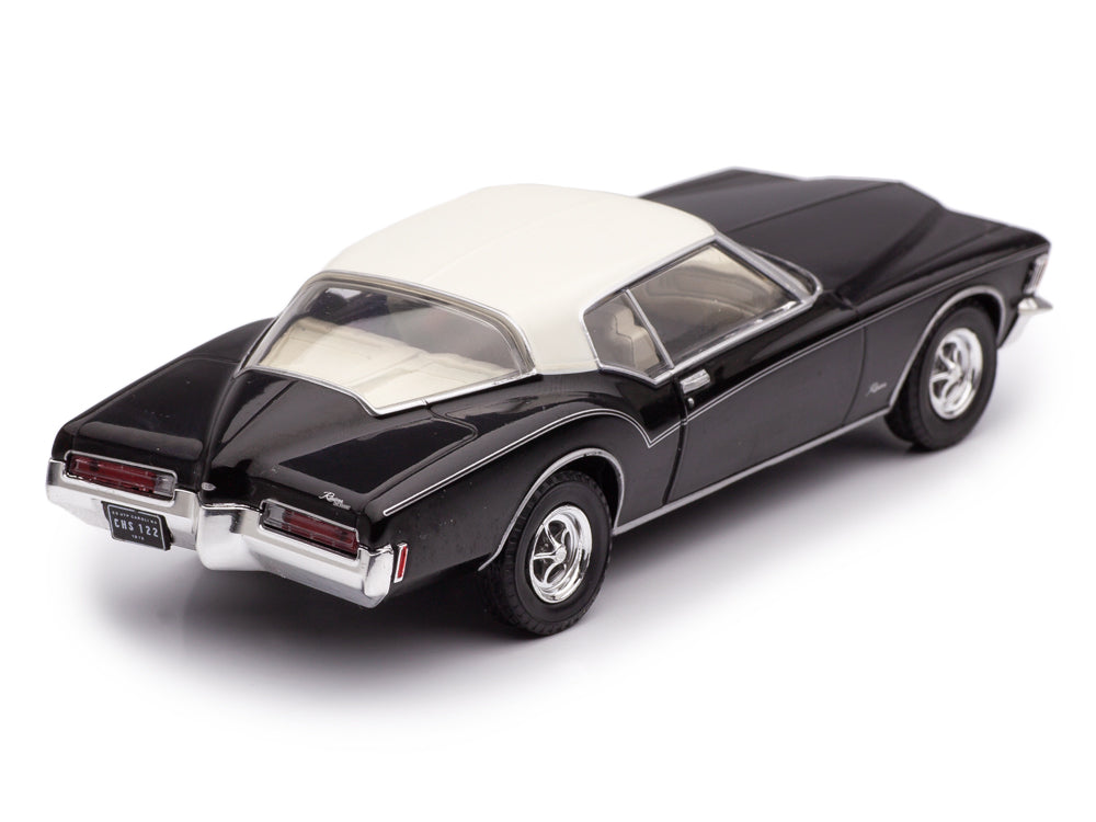 Buick Riviera 1972 cu vitrina plexiglass - 1/43 Altaya
