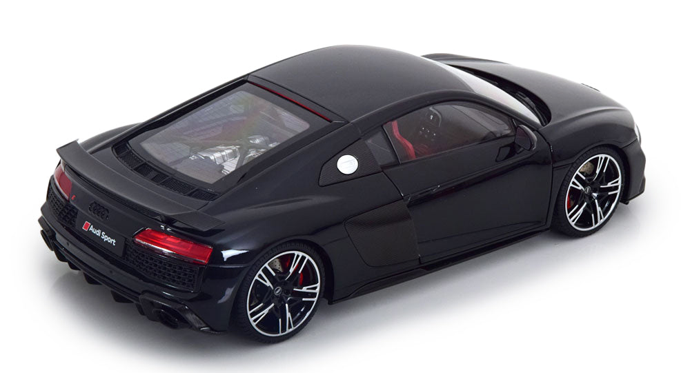 Audi R8 Coupe negru - 1/18 KengFai