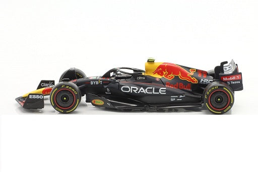 Formula 1 Red Bull Sergio Perez #11 2022 RB18 - 1/43 Bburago