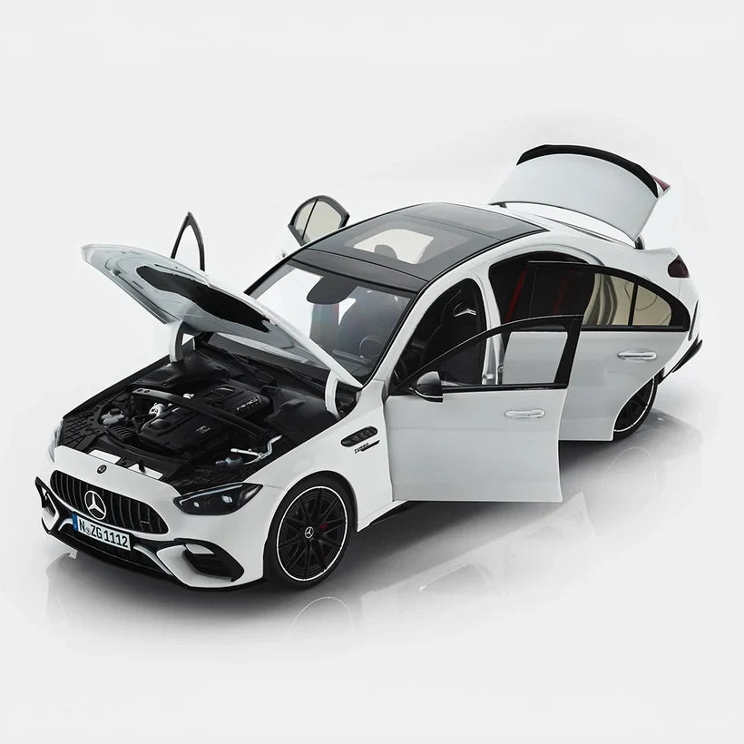 Mercedes AMG C63 S E Performance alb - 1/18 NZG