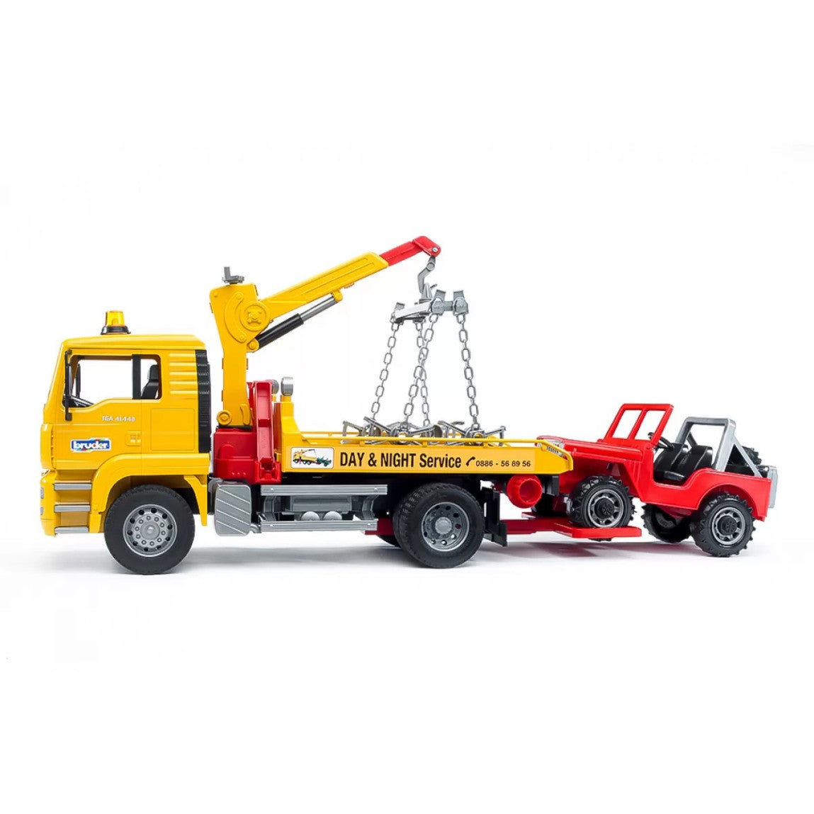 BRUDER 02750 - Camion de tractare MAN cu masina de teren Jeep