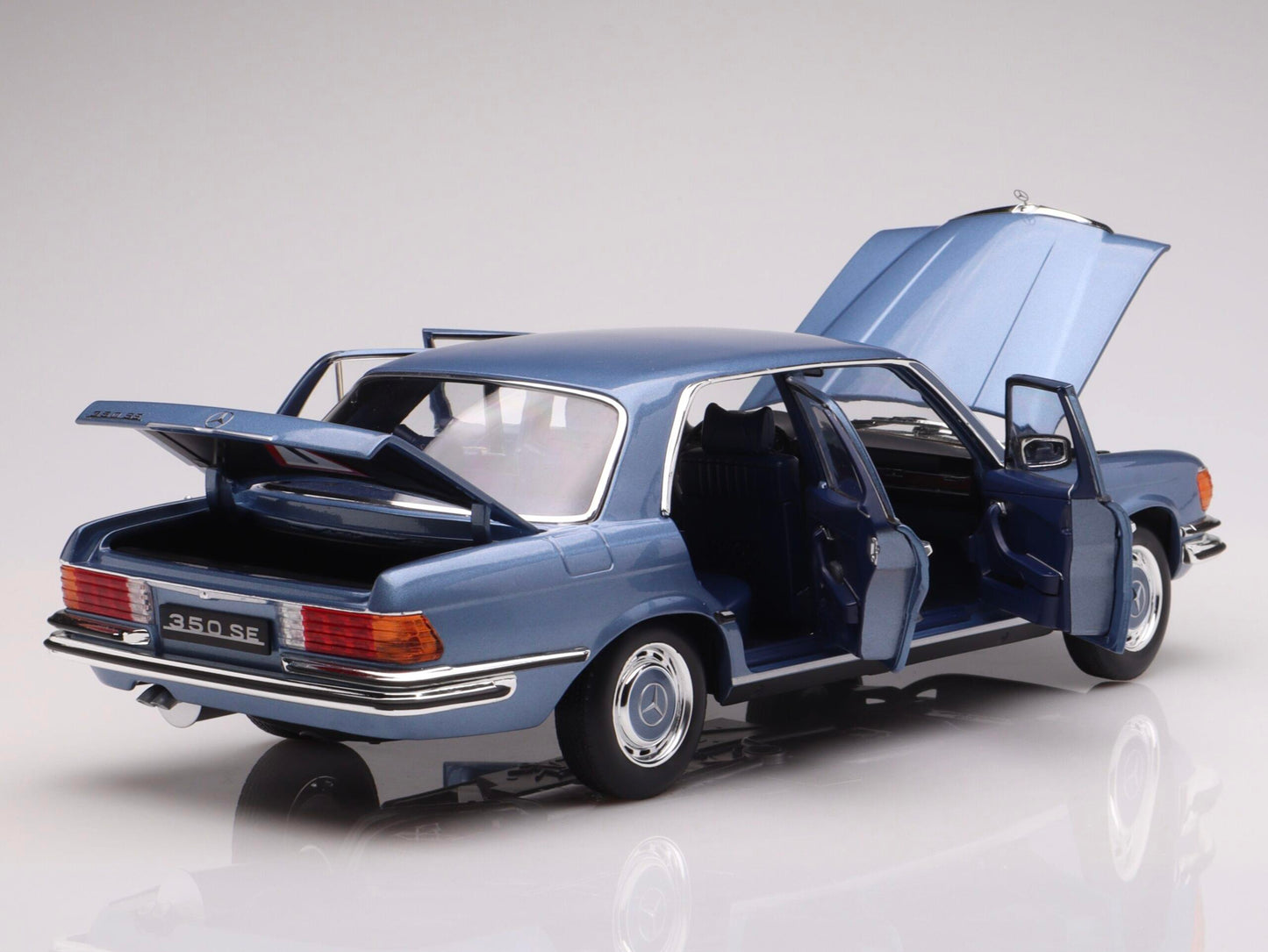 Mercedes-Benz 350 SE 1973 albastru 500pcs - 1/18 Norev