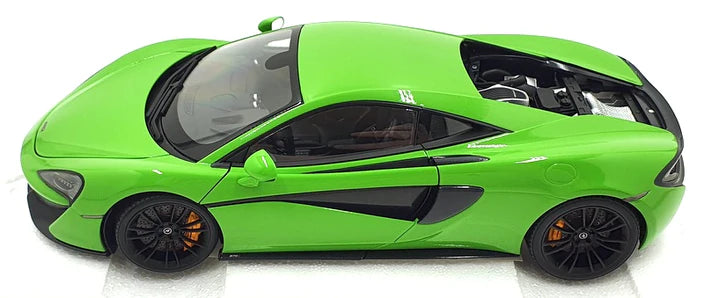 McLaren 570S Mantis Green - 1/18 AUTOART