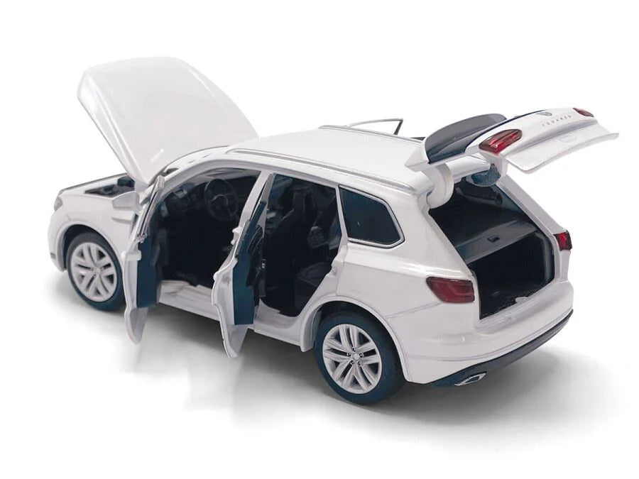 Volkswagen Touareg alb - 1/32 Tayumo