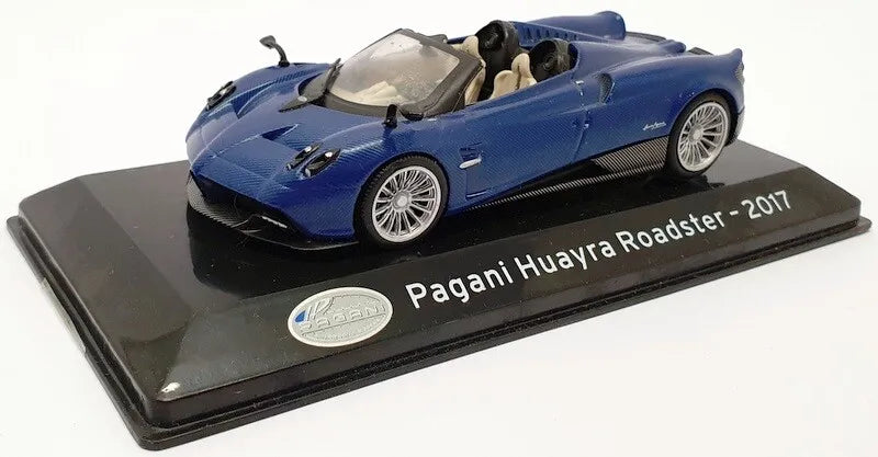 Pagani Huayra Roadster 2017 cu vitrina plexiglass - 1/43 Altaya