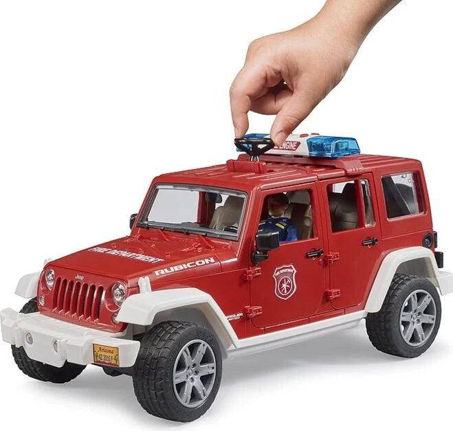 BRUDER 02528 - Masina de pompieri Jeep Wrangler Rubicon cu pompier
