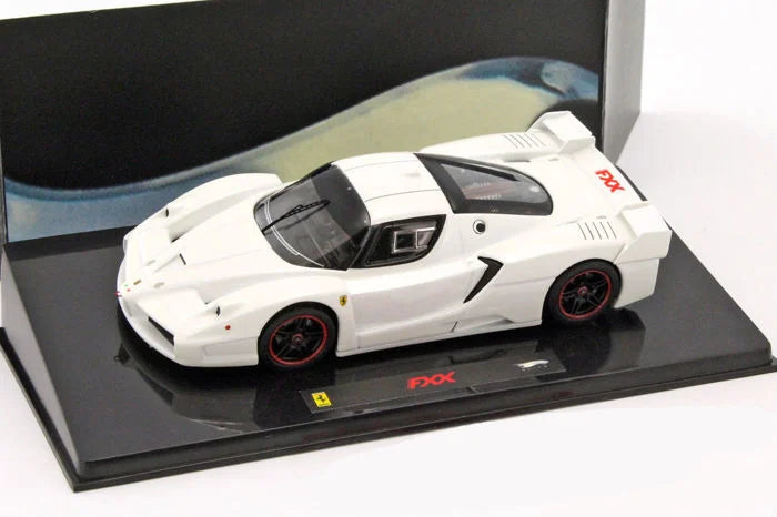 Ferrari FXX alb - 1/43 Hot Wheels ELITE