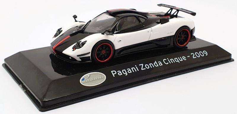 Pagani Zonda Cinque 2009 cu vitrina plexiglass - 1/43 Altaya