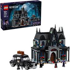 LEGO Wednesday 76786 - Cabana Morticiei (1002 piese)