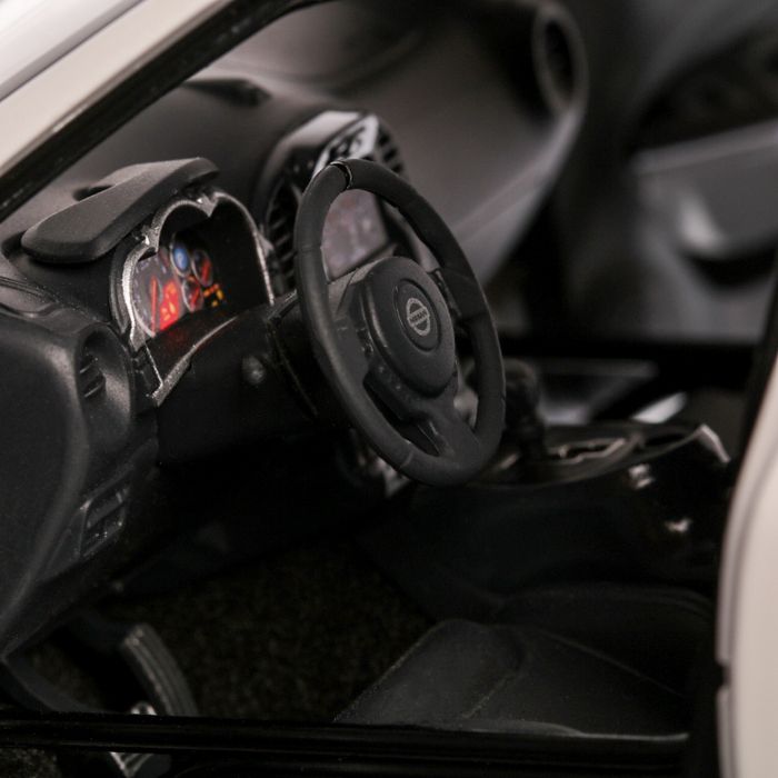 NISSAN JUKE-R 2.0