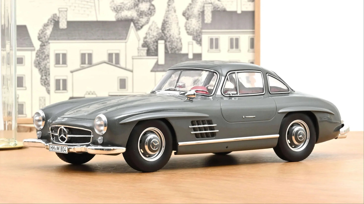 Mercedes-Benz 300 SL 1954 gri Nr. 059/500pcs - 1/12 Norev